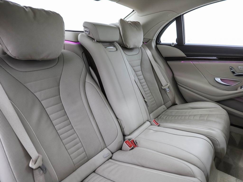 Used 2017 Mercedes-Benz S 550 4MATIC Sedan image 27