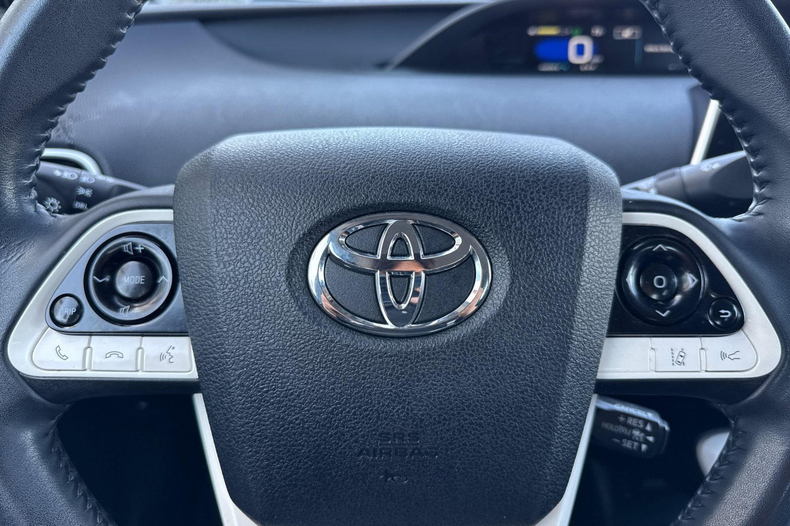 Certified 2018 Toyota Prius Prime Plus FWD image 26