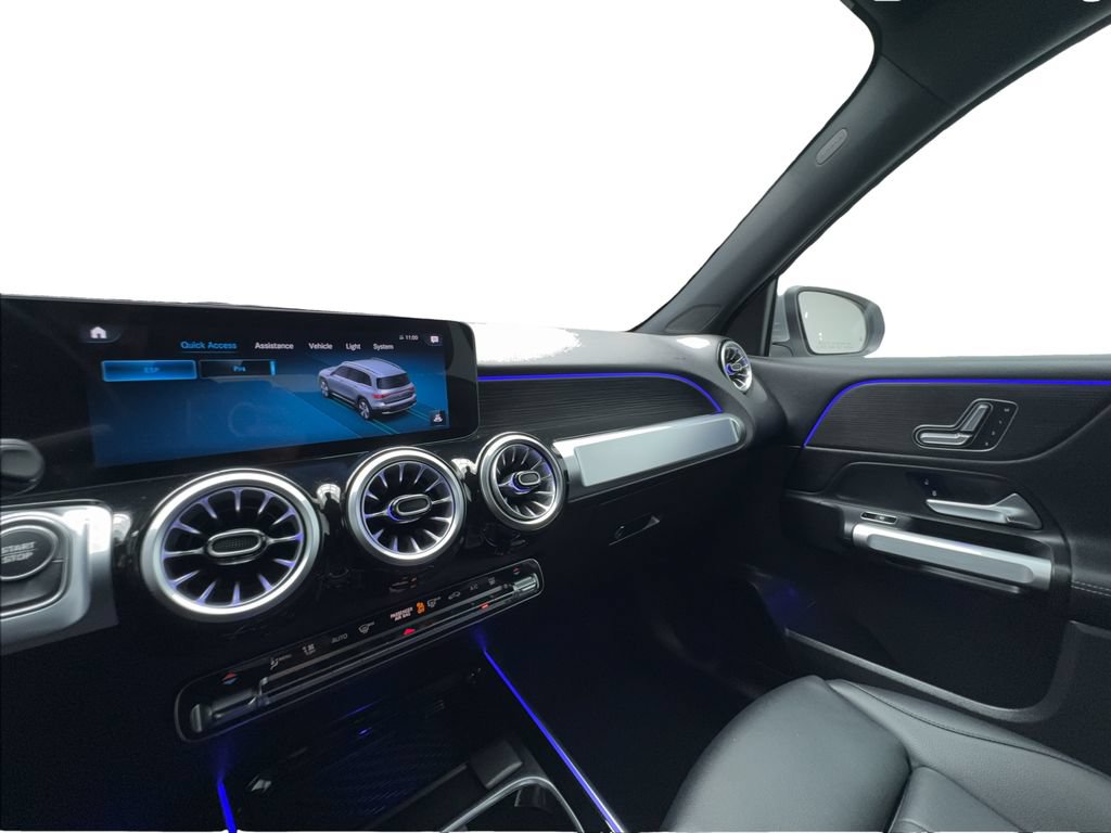 Used 2023 Mercedes-Benz EQB 300 4MATIC w/ Exclusive Package image 40