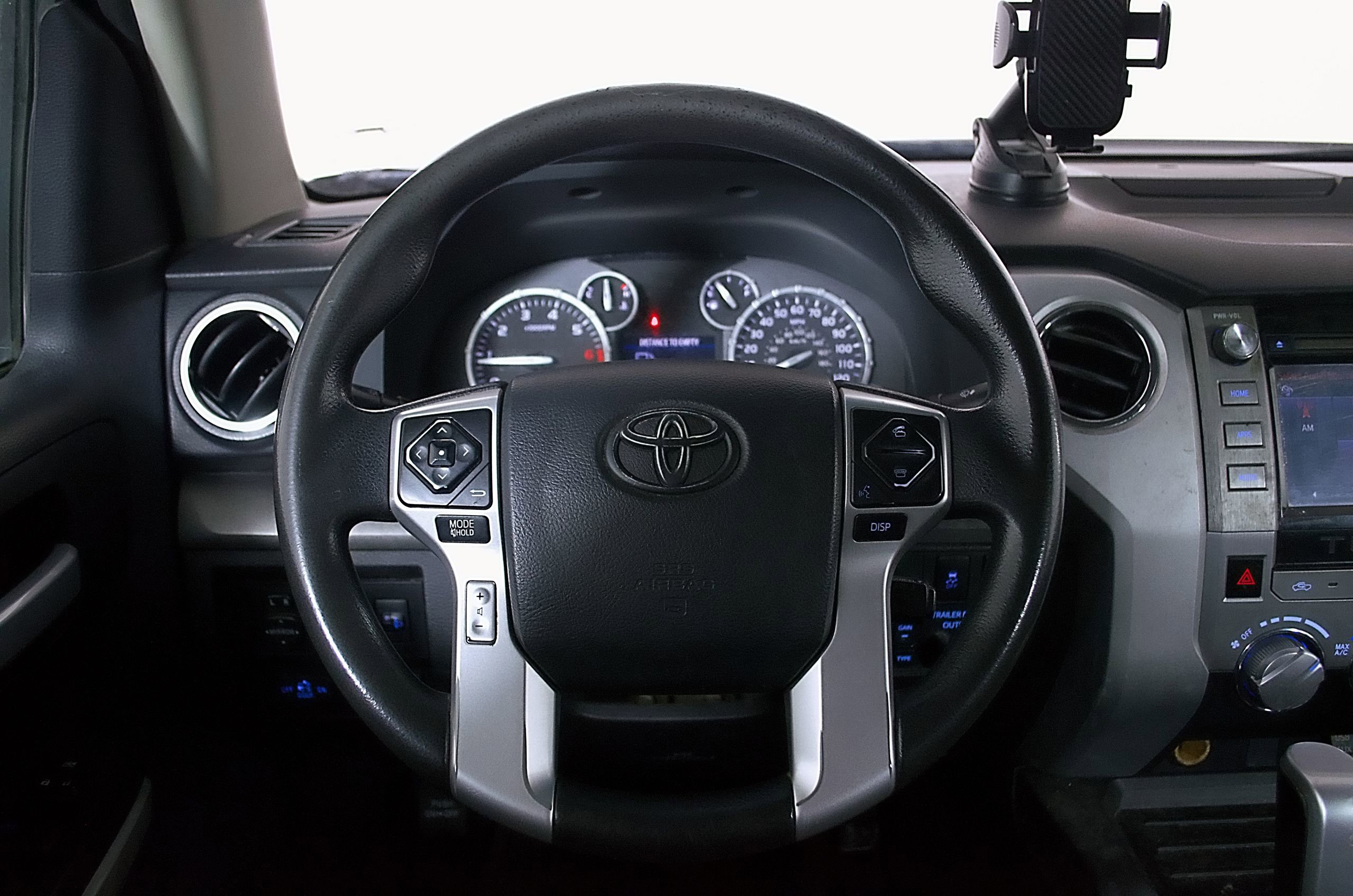 Used 2016 Toyota Tundra SR5 w/ SR5 Upgrade Package RWD image 25