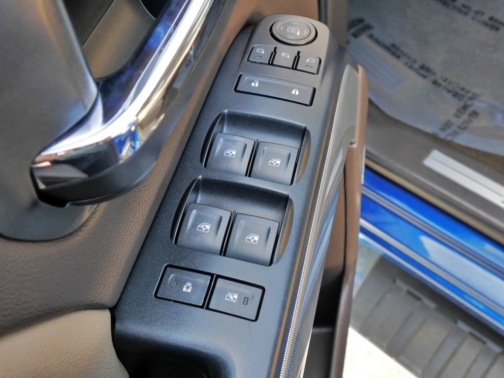 Used 2017 Chevrolet Silverado 1500 LTZ Z71 w/ LTZ Plus Package image 19