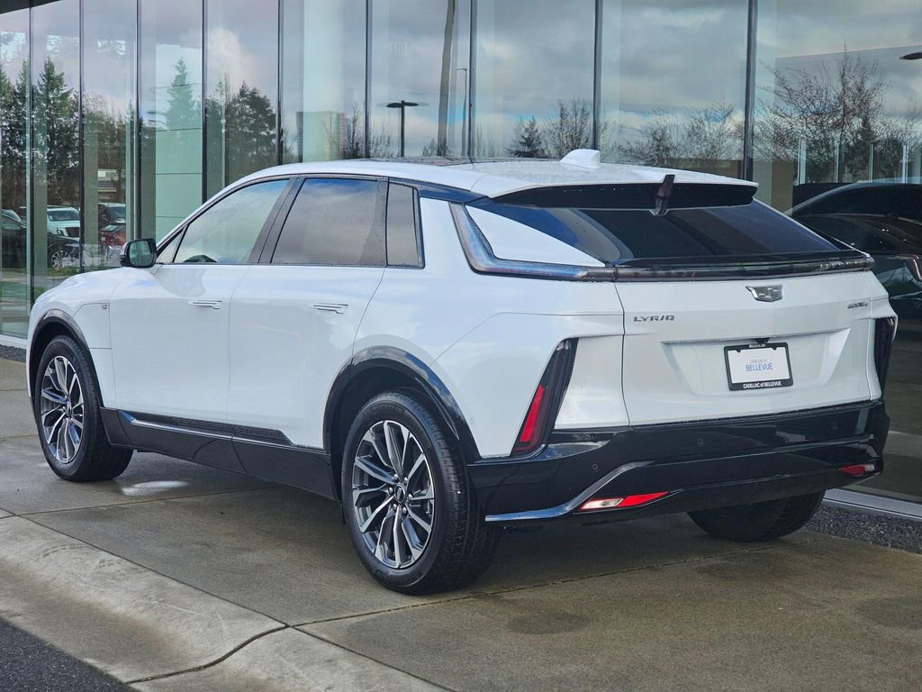 Used 2026 Cadillac Lyriq Sport image 3