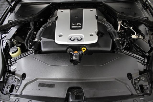 Used 2015 INFINITI Q50 w/ Moonroof Package RWD image 24