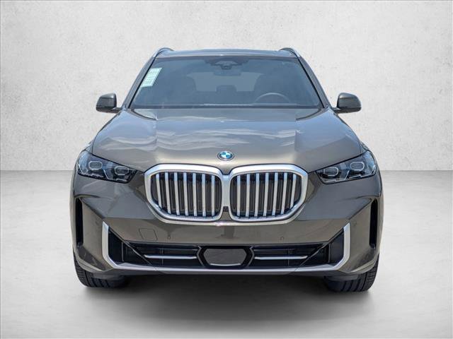 Certified 2026 BMW X5 sDrive40i image 2