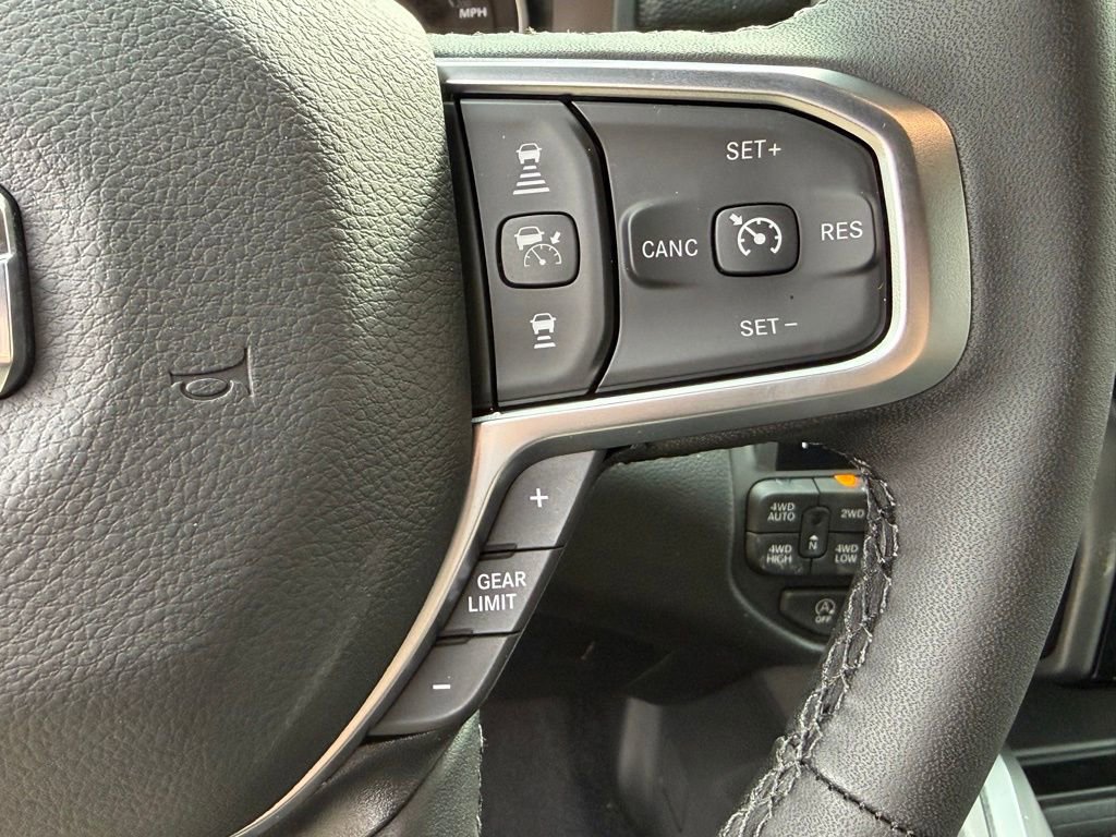 New 2026 RAM 1500 Big Horn AWD/4WD image 16