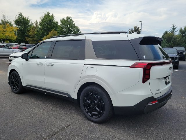 New 2027 Kia Carnival SX w/ Dark Edition Package FWD image 6