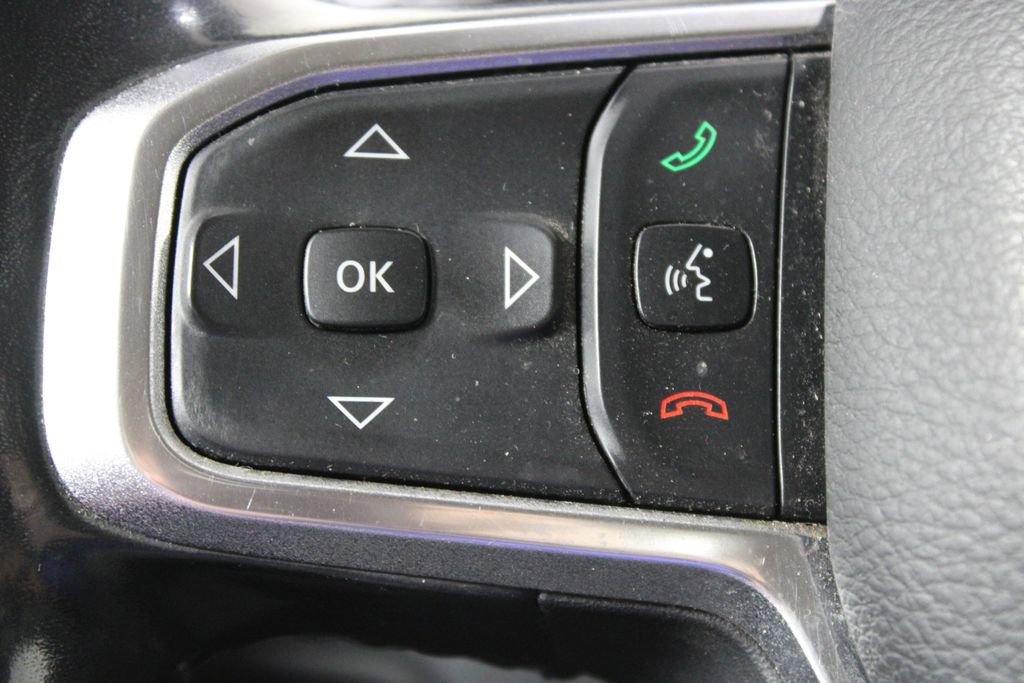 Used 2019 RAM 1500 Laramie AWD/4WD image 26