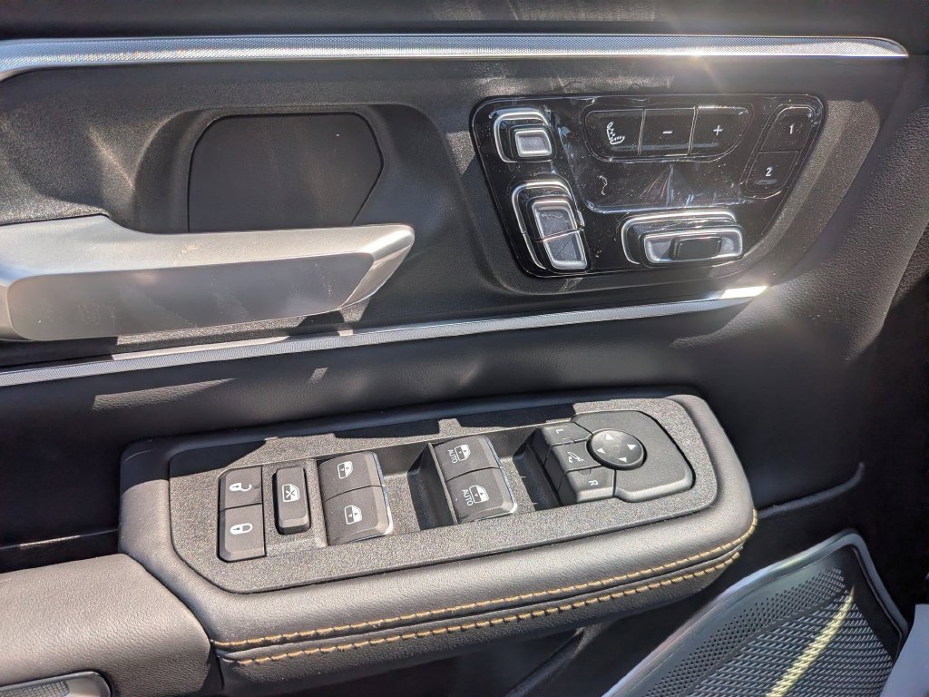 New 2027 RAM 1500 Tungsten AWD/4WD image 14