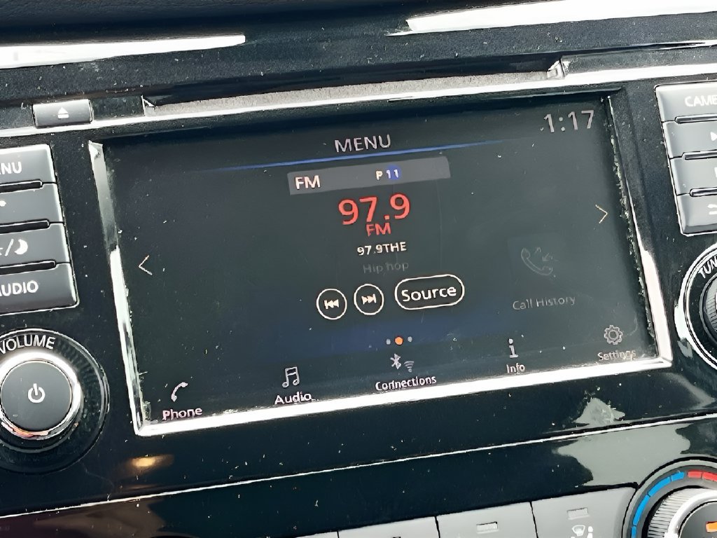 Used 2019 Nissan Rogue S w/ Special Edition Package AWD/4WD image 14