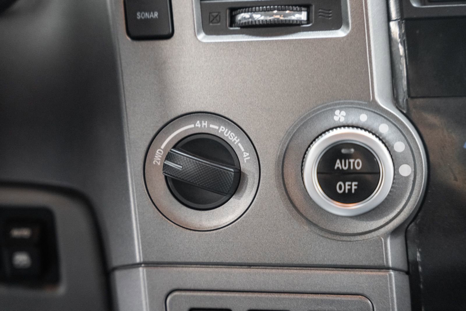 Used 2015 Toyota Sequoia Limited image 29