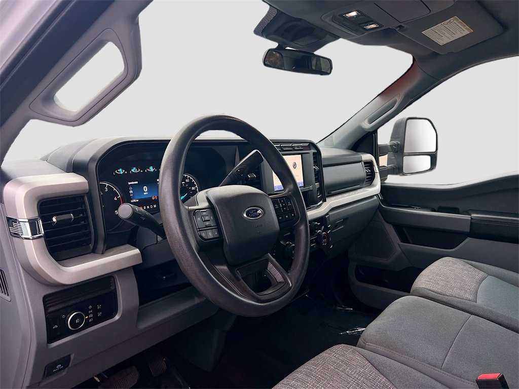 Used 2024 Ford F250 XLT w/ FX4 Off-Road Package image 9