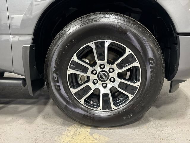 Certified 2024 Nissan Titan SV w/ SV Convenience Package AWD/4WD image 30