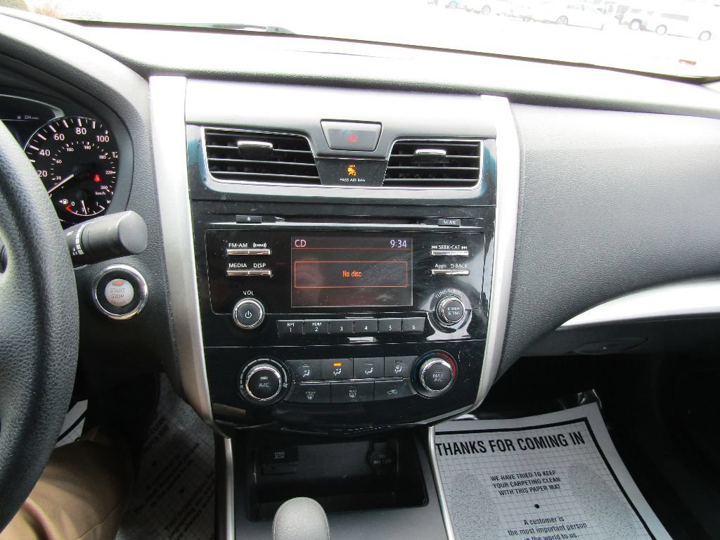 Used 2015 Nissan Altima 2.5 S w/ Special Edition Package FWD image 17