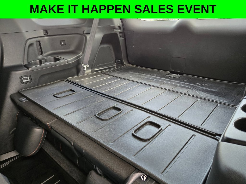 Used 2025 Honda Pilot TrailSport image 15