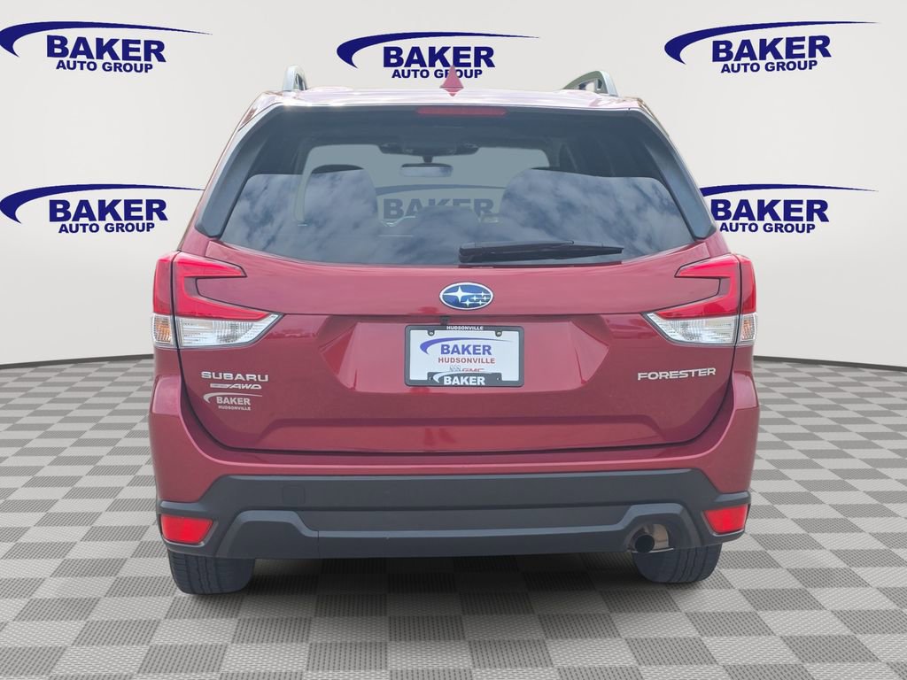 Used 2022 Subaru Forester Premium image 6