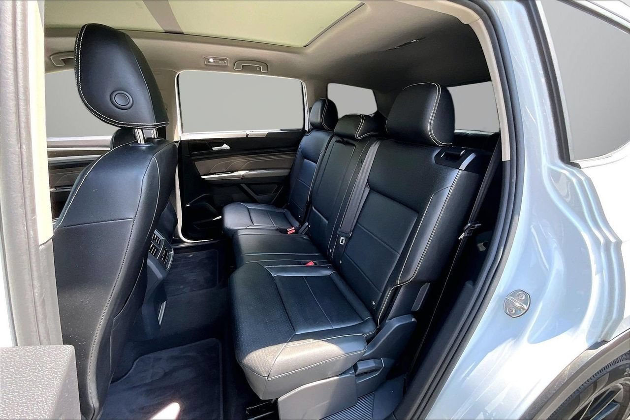 Used 2023 Volkswagen Atlas SE AWD/4WD image 21