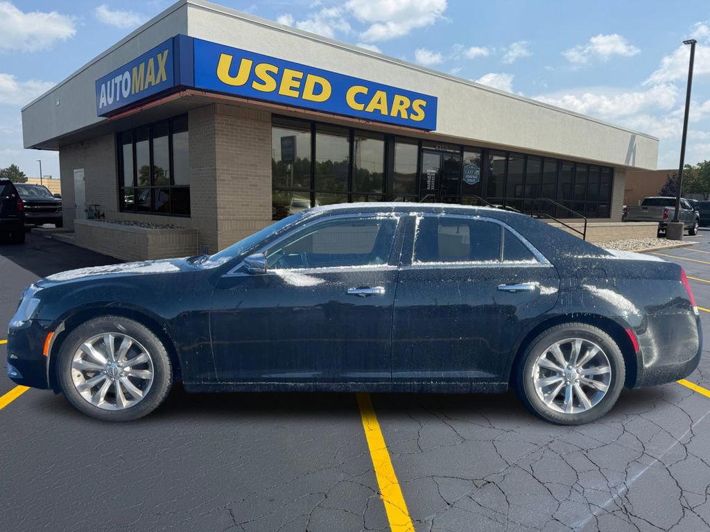 Used 2018 Chrysler 300 Limited w/ Safetytec Plus Group AWD/4WD image 8