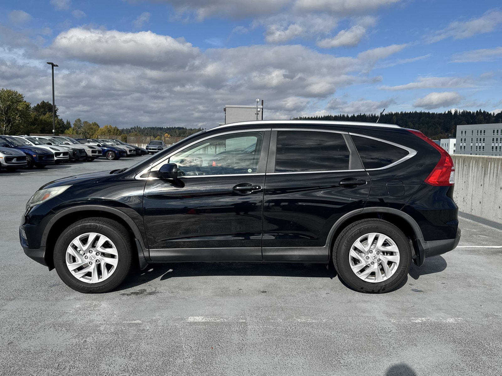 Used 2015 Honda CR-V EX-L image 9
