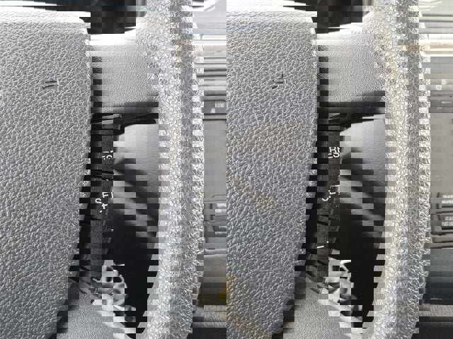 Used 2010 Ford Transit Connect XLT image 21