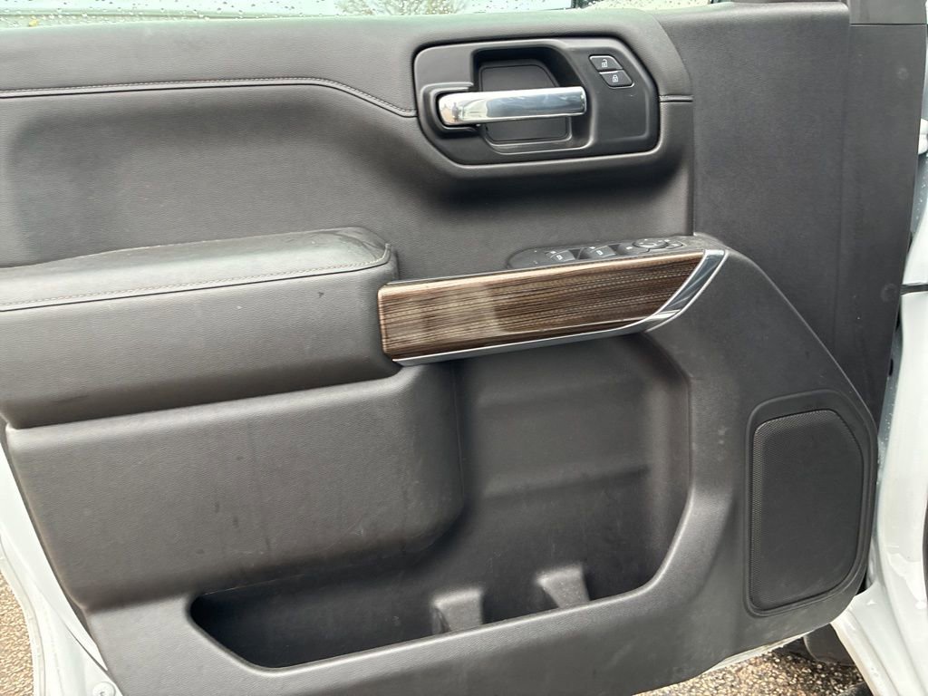 Used 2022 Chevrolet Silverado 1500 LT Trail Boss w/ Bed Protection Package image 16