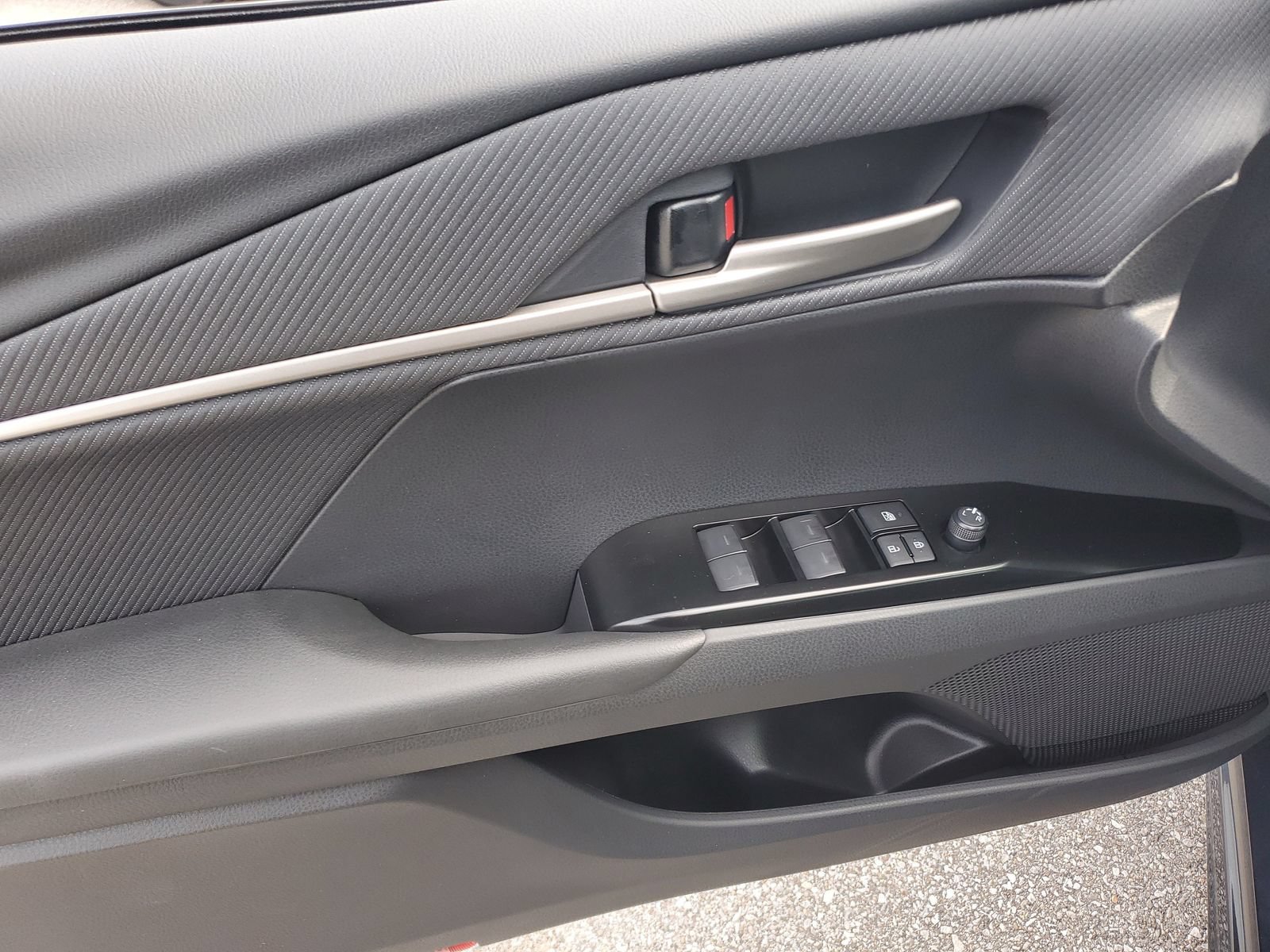 New 2026 Toyota Camry SE w/ Convenience Package FWD image 20