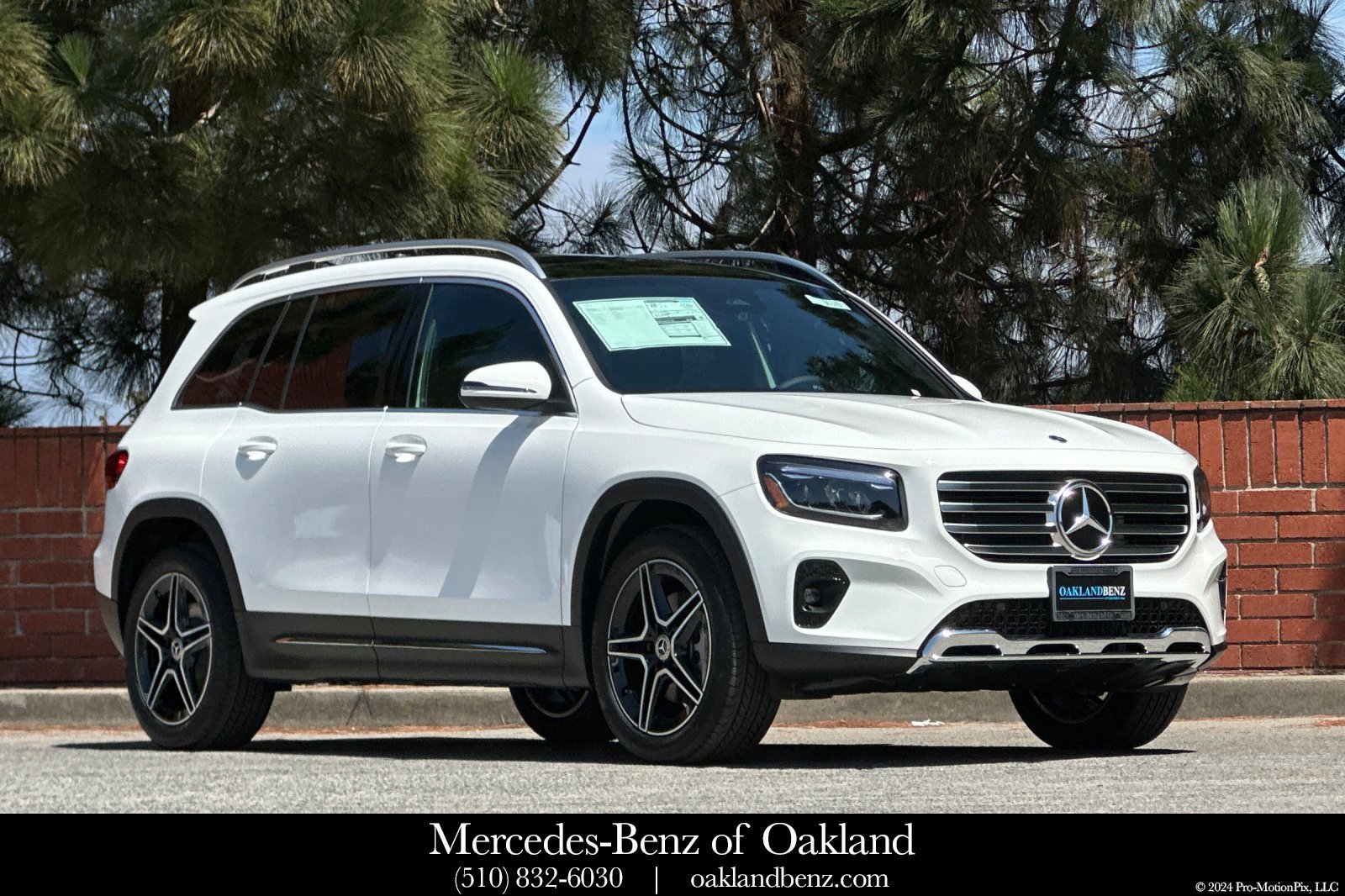 New 2026 Mercedes-Benz GLB 250 360° Tour