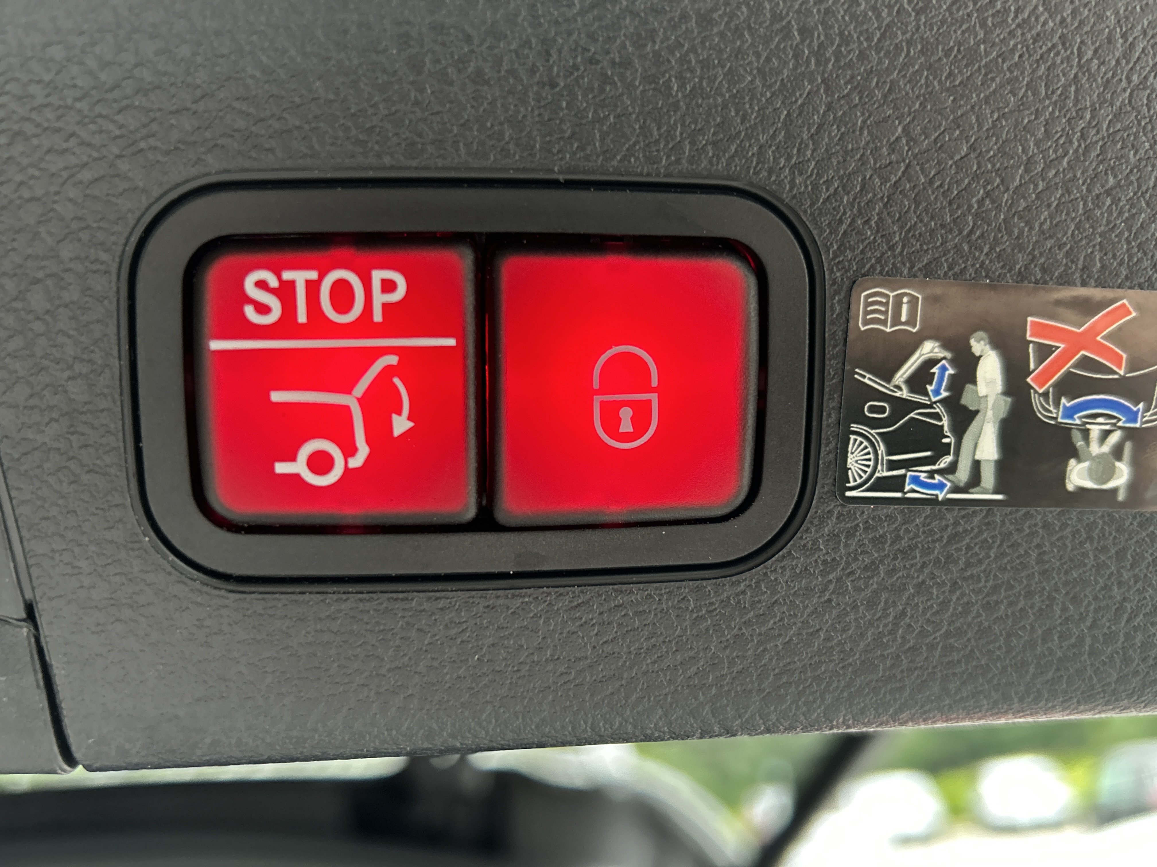 Certified 2025 Mercedes-Benz GLS 450 4MATIC image 14