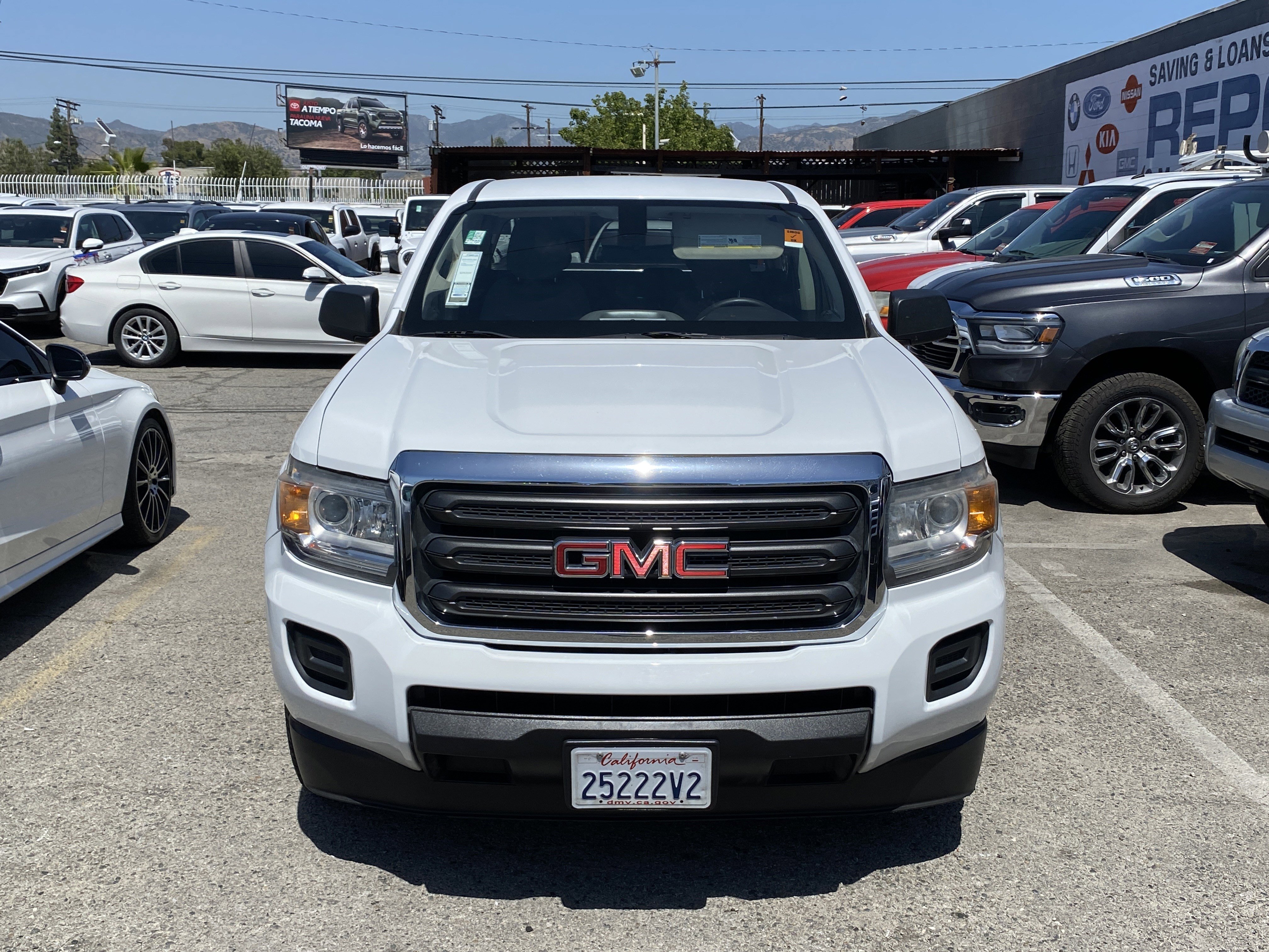 Used 2019 GMC Canyon 2WD Crew Cab w/ Convenience Package image 3