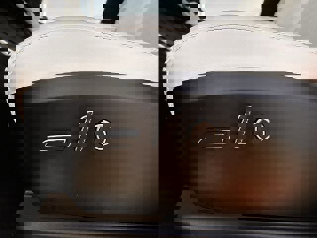 Used 2023 Tesla Model X Plaid image 23