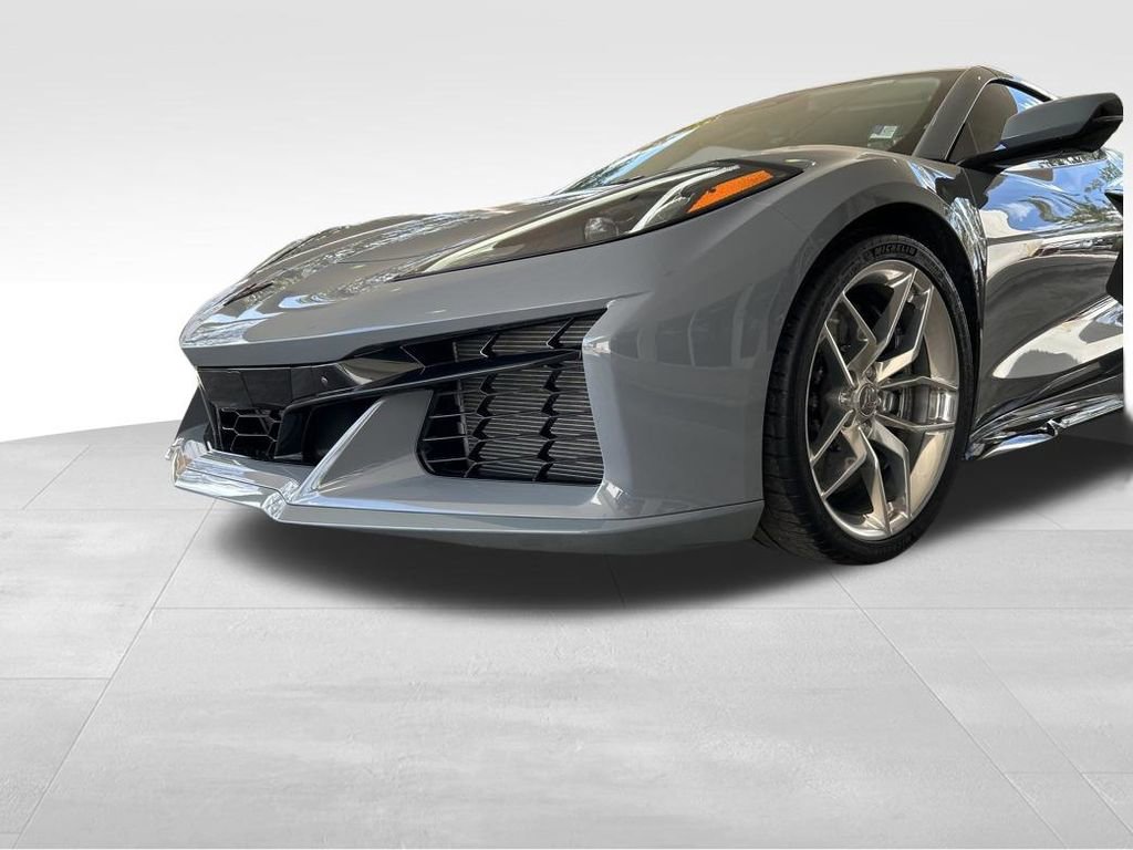 Used 2025 Chevrolet Corvette Z06 image 22