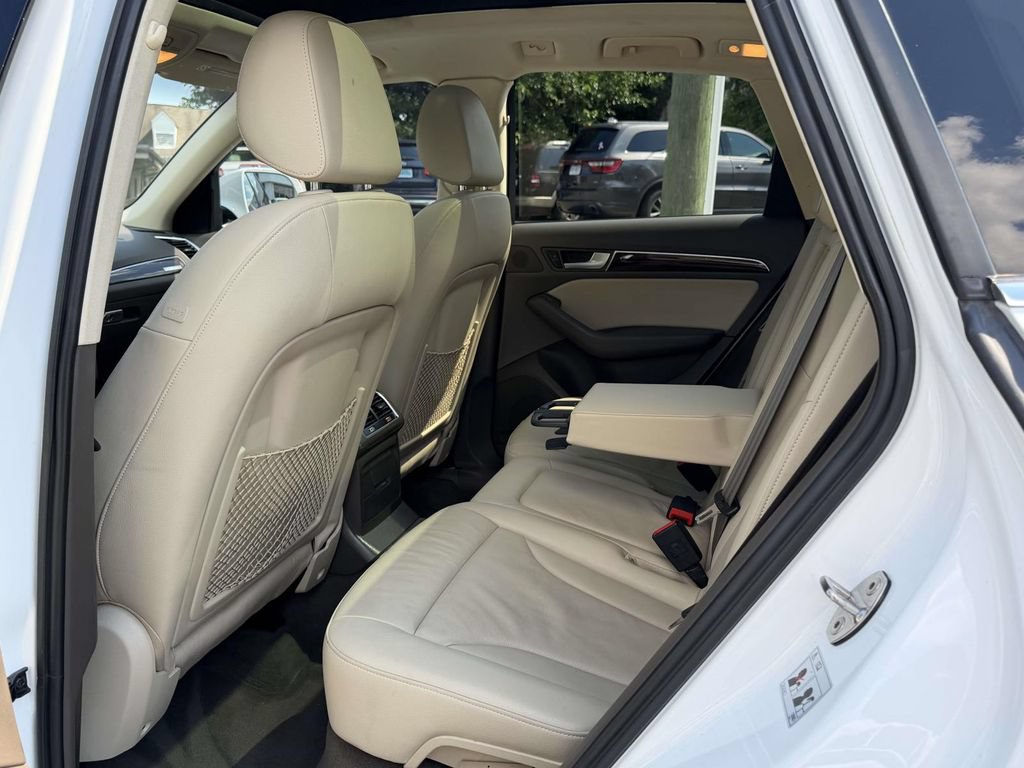Used 2017 Audi Q5 2.0T Premium Plus w/ Premium Plus Package AWD/4WD image 14