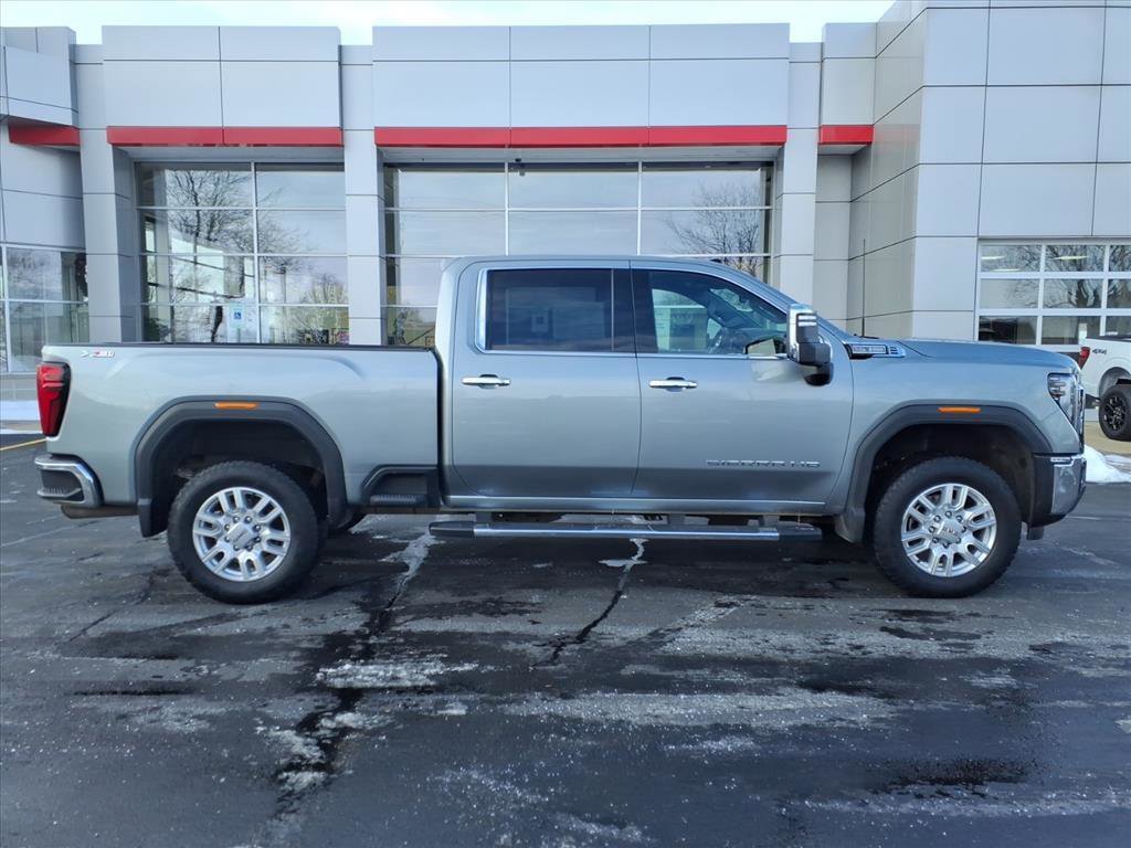 Used 2024 GMC Sierra 2500 SLT w/ SLT Premium Package image 2
