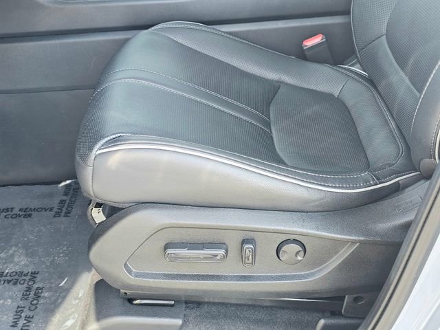 Used 2023 Honda Pilot Elite image 20