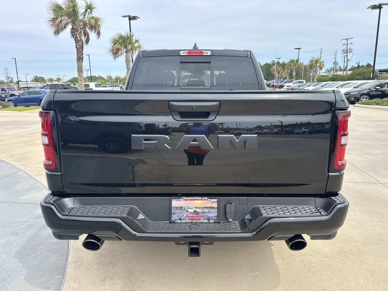 New 2026 RAM 1500 Express RWD image 6