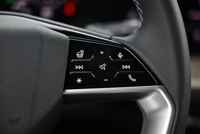 New 2025 Audi Q5 Premium Plus image 33