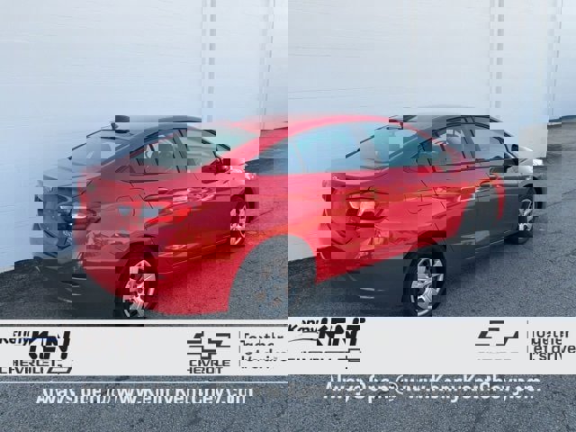 Used 2018 Chevrolet Cruze LS image 4