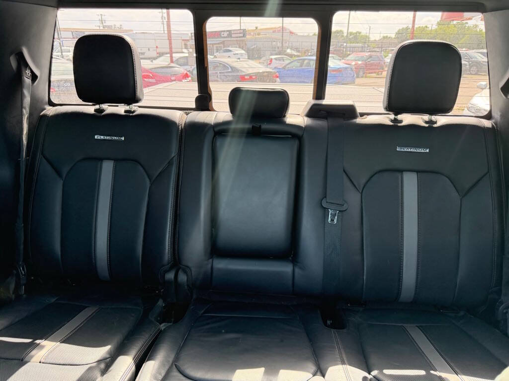 Used 2018 Ford F150 Platinum w/ Equipment Group 701A Luxury AWD/4WD image 20