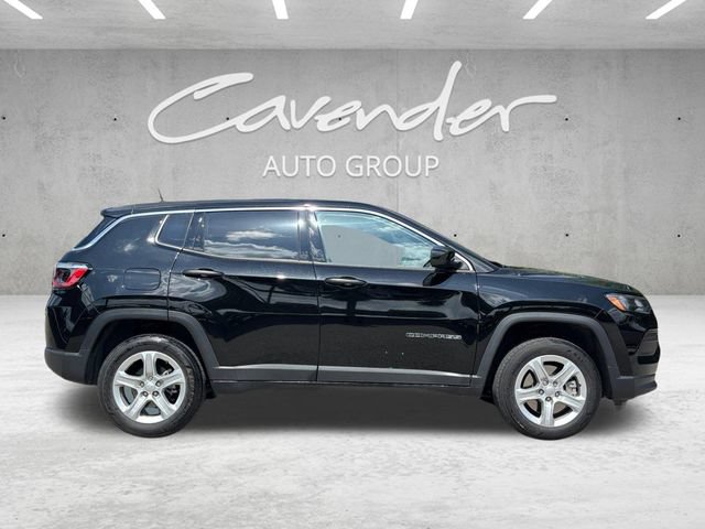 Used 2023 Jeep Compass Sport AWD/4WD image 21