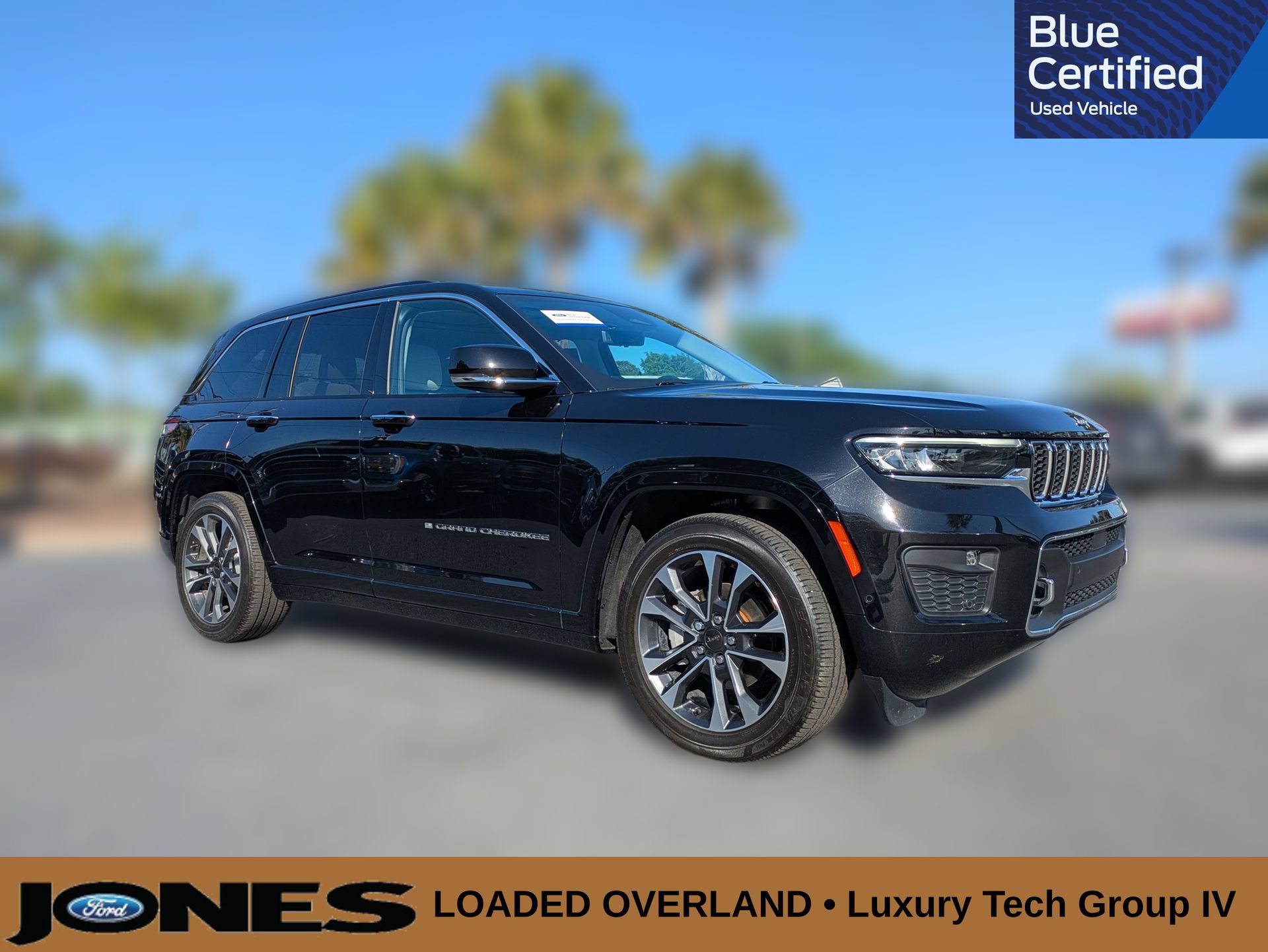 Used 2022 Jeep Grand Cherokee Overland w/ Luxury Tech Group IV AWD/4WD image 1