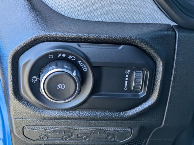 Certified 2024 Jeep Wrangler Willys image 14