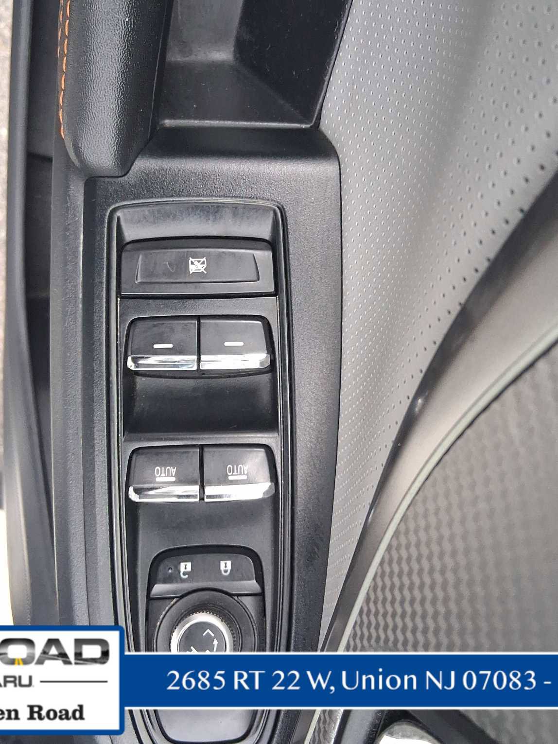 Used 2023 Subaru Crosstrek 2.5i Limited w/ Moonroof Package image 14