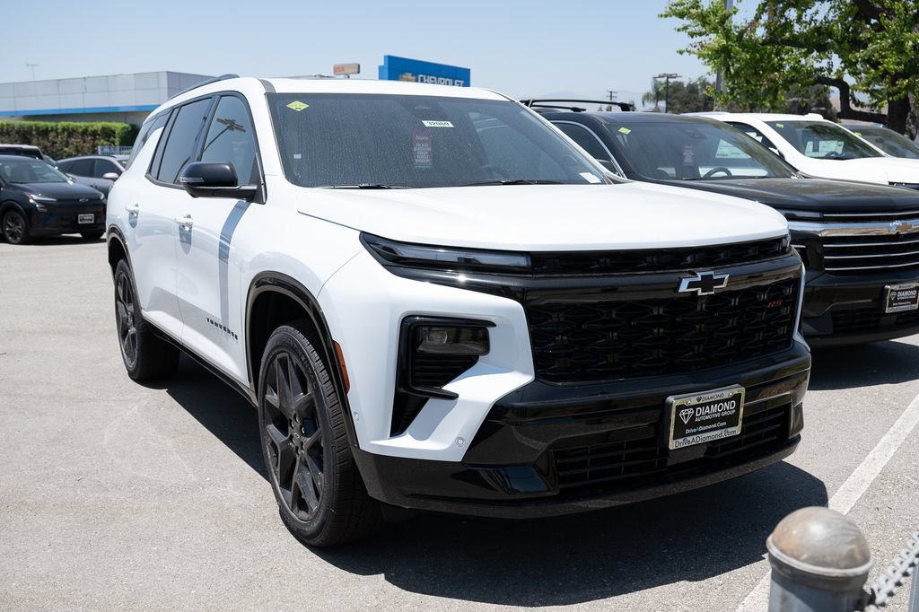 New 2026 Chevrolet Traverse RS AWD/4WD image 1