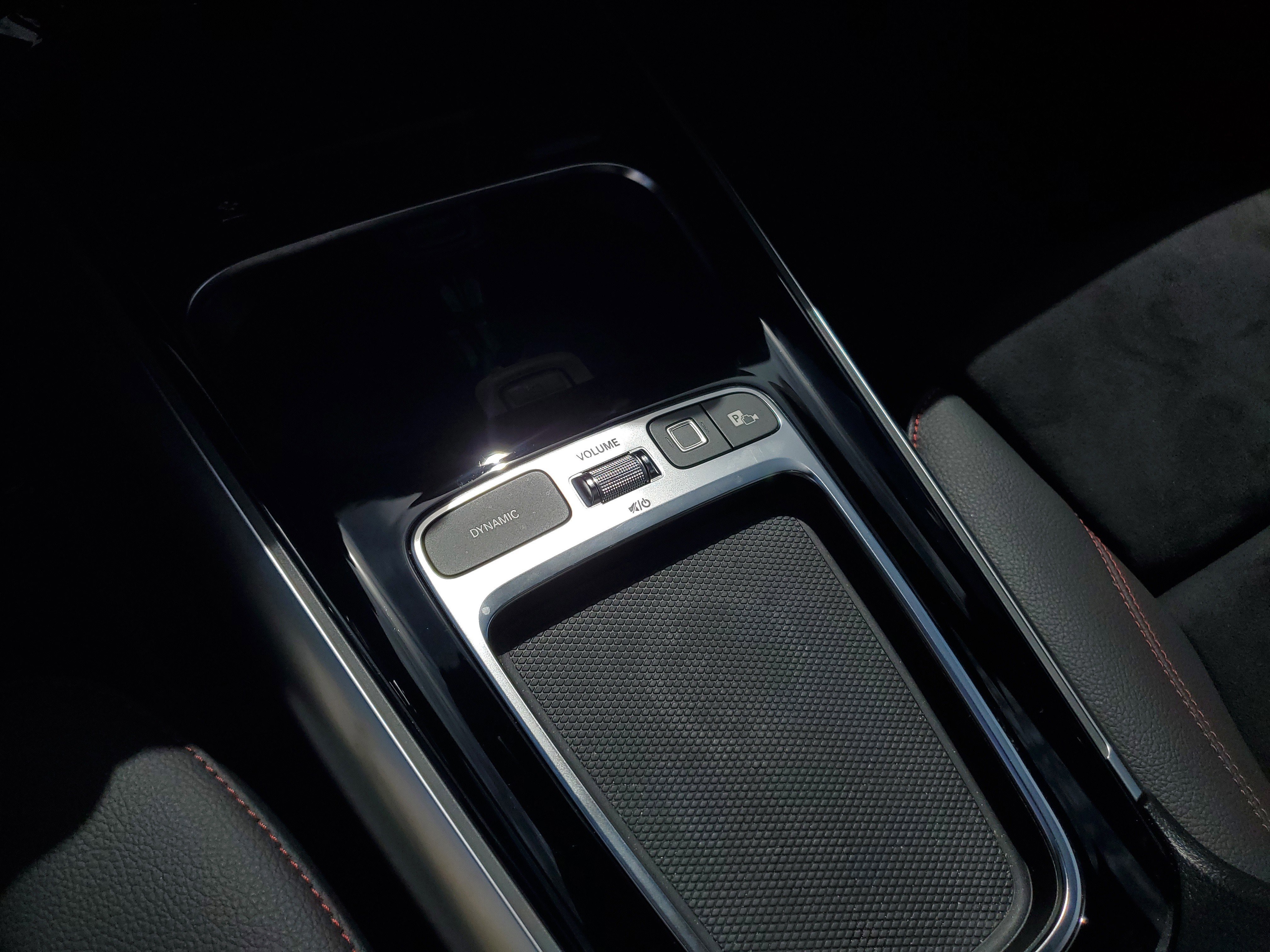 Certified 2025 Mercedes-Benz GLA 35 AMG 4MATIC image 31