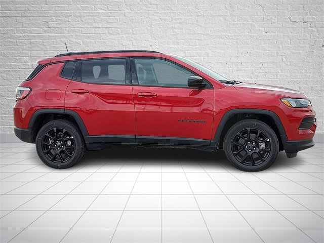 New 2026 Jeep Compass Latitude w/ Quick Order Package 29K image 5