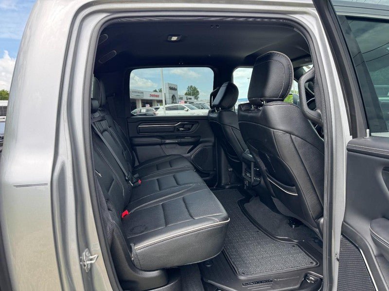 Used 2023 RAM 1500 Limited AWD/4WD image 12