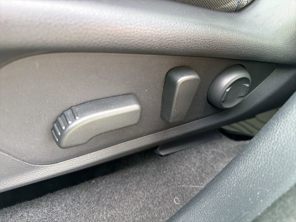 Certified 2026 Subaru Forester Premium image 26