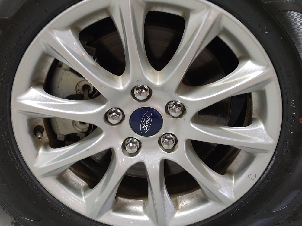 Used 2018 Ford Fusion S FWD image 31