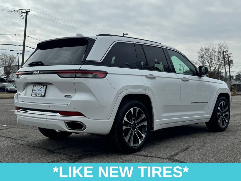 Used 2022 Jeep Grand Cherokee Overland w/ Luxury Tech Group IV AWD/4WD image 10