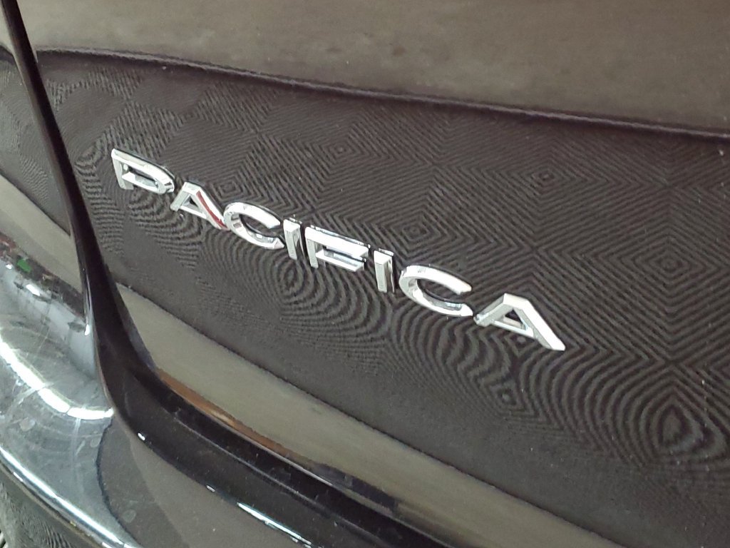New 2027 Chrysler Pacifica Limited FWD image 32