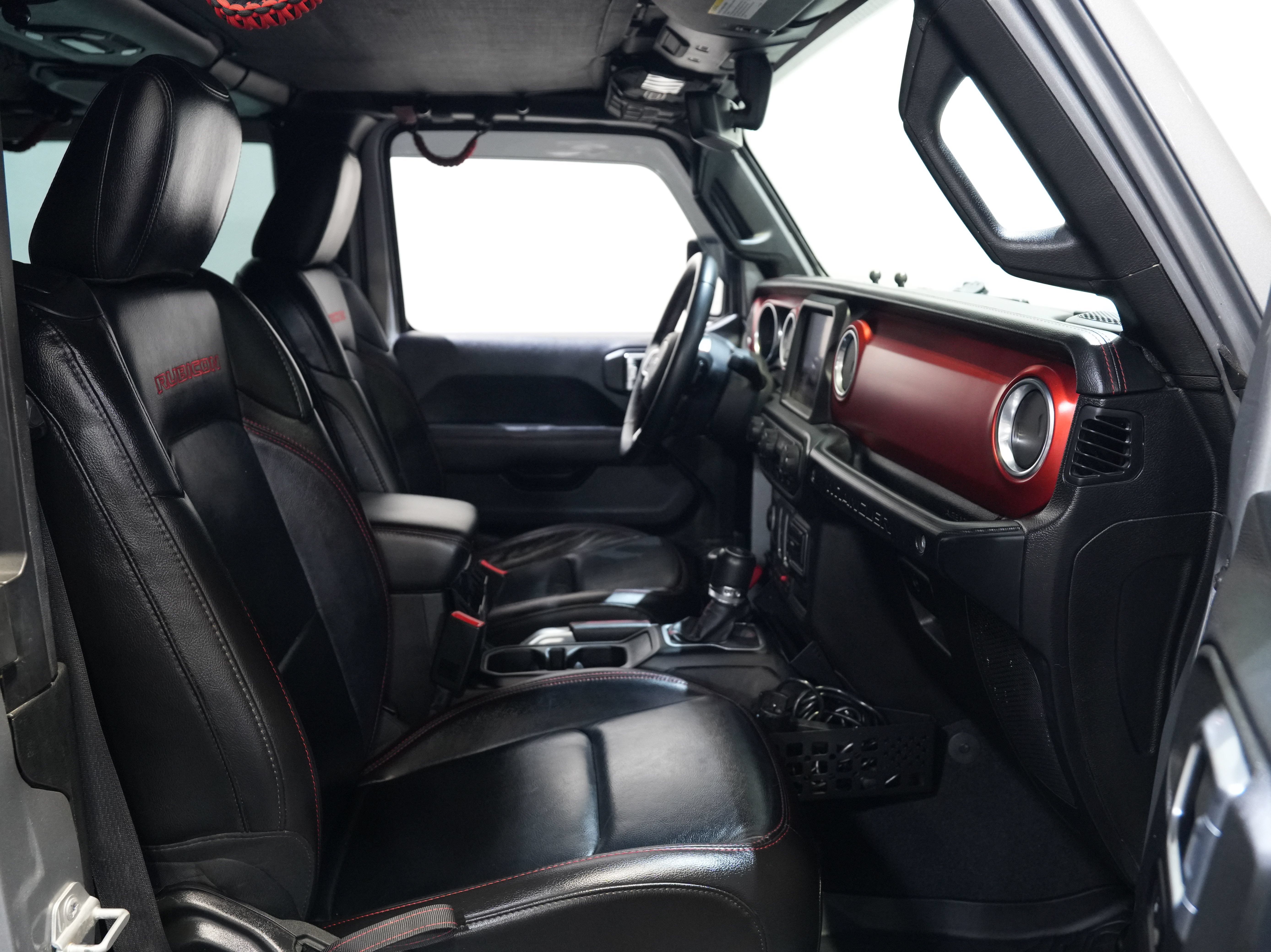 Used 2018 Jeep Wrangler Rubicon AWD/4WD image 33